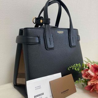 BURBERRY - BURBERRY バーバリー ラフィア ショルダー チェーン BURBERRY - BURBERRY バーバリー ラフィア ショルダー チェーン
