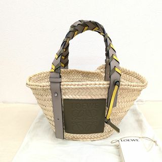 LOEWE(かごバッグ/ストローバッグ)のフリマアイテム一覧 LOEWE(かごバッグ/ストローバッグ)のフリマアイテム一覧