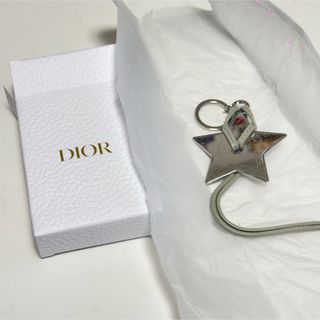 Dior - Christian Dior ディオール キーホルダー パール リボン Dior - Christian Dior ディオール キーホルダー パール リボン
