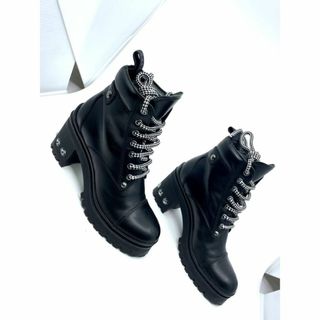 MIU MIU(ブーツ)のフリマアイテム一覧 MIU MIU(ブーツ)のフリマアイテム一覧