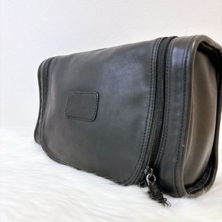 TUMI - トゥミ 73132D2 Villa『 フォレスト・アタッシュ TUMI - トゥミ 73132D2 Villa『 フォレスト・アタッシュ