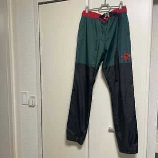sacai - サカイ 23‐02978M 23SS カーキ オーバーダイパンツ 2の sacai - サカイ 23‐02978M 23SS カーキ オーバーダイパンツ 2の