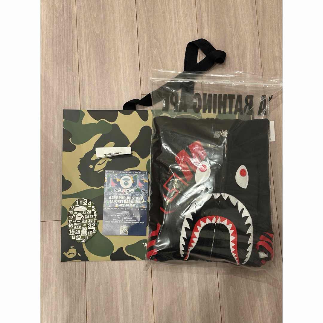 adidas - BAPE adidas SHARK HOODIE シャーク スウェット adidas - BAPE adidas SHARK HOODIE シャーク スウェット