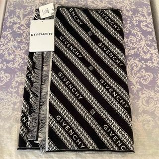 GIVENCHY(マフラー)のフリマアイテム一覧 GIVENCHY(マフラー)のフリマアイテム一覧