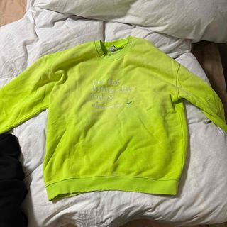 VETEMENTS(Tシャツ/カットソー(七分/長袖))のフリマアイテム一覧 VETEMENTS(Tシャツ/カットソー(七分/長袖))のフリマアイテム一覧