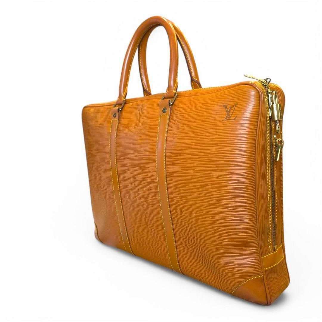 LOUIS VUITTON - 美品✨ルイヴィトン ポルトドキュマンボワヤー LOUIS VUITTON - 美品✨ルイヴィトン ポルトドキュマンボワヤー