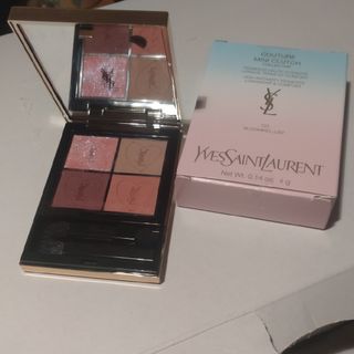 Yves Saint Laurent Beaute(アイシャドウ)のフリマアイテム一覧 Yves Saint Laurent Beaute(アイシャドウ)のフリマアイテム一覧