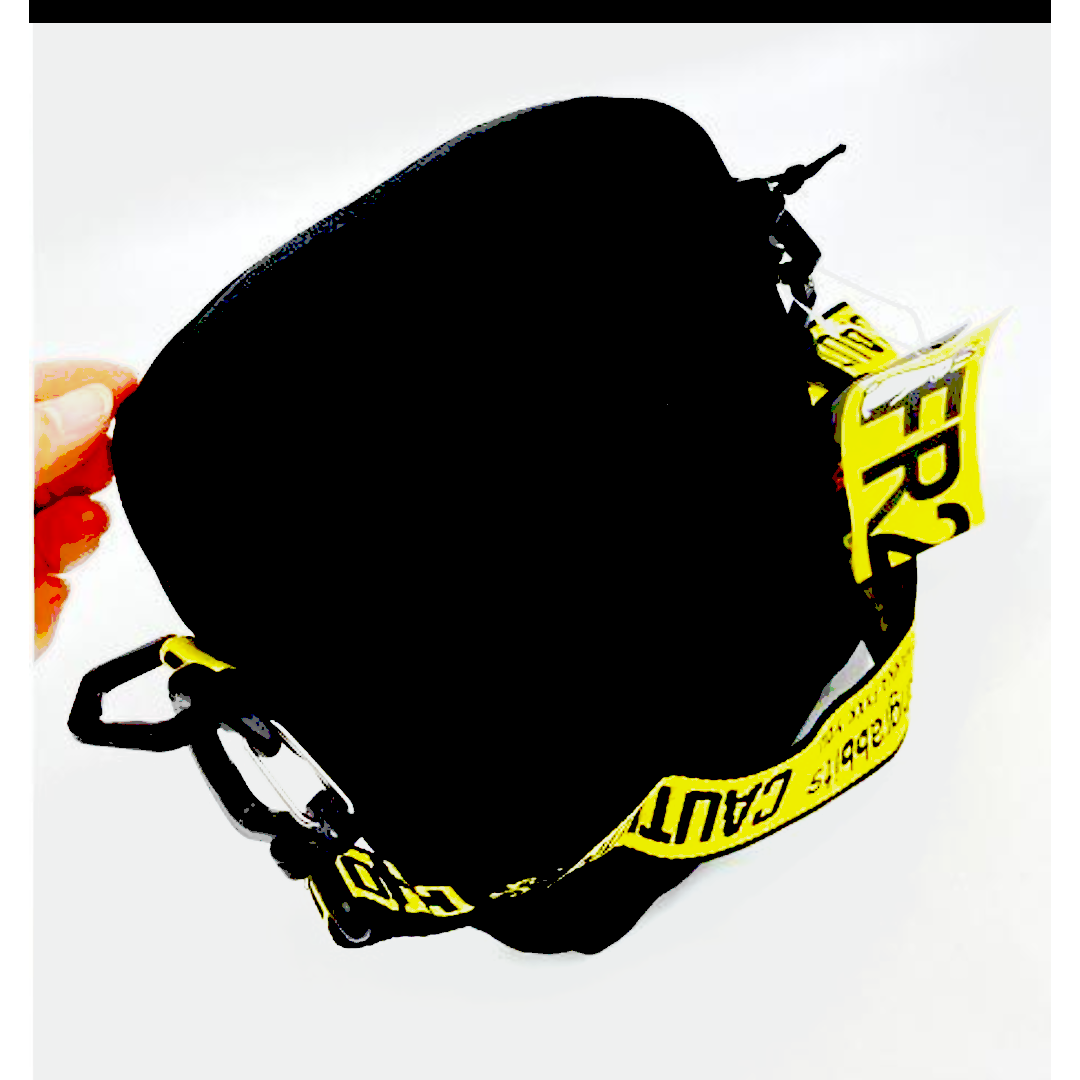 #FR2(エフアールツー)の☆FR2 XLARGE ショルダーバッグ ブラック 黒 メンズのバッグ(ショルダーバッグ)の商品写真