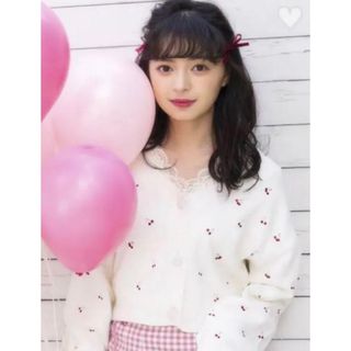 evelyn - evelyn ハート柄 カーディガンの通販 by ♡R's shop evelyn - evelyn ハート柄 カーディガンの通販 by ♡R's shop