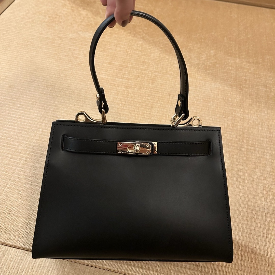 L'Appartement AULENTTI One Handle Bag L'Appartement AULENTTI One Handle Bag