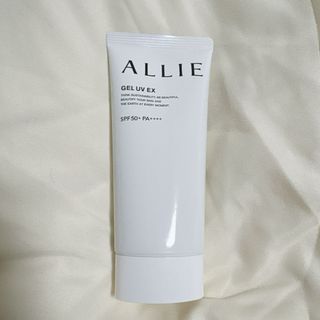 ALLIE - 限定 スヌーピー アリー 日焼け止めアリィー クロノ ALLIE - 限定 スヌーピー アリー 日焼け止めアリィー クロノ