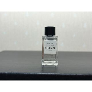 CHANEL - 新品 廃盤シャネルミニ香水セット 6種 No.5 No.19 CHANEL - 新品 廃盤シャネルミニ香水セット 6種 No.5 No.19