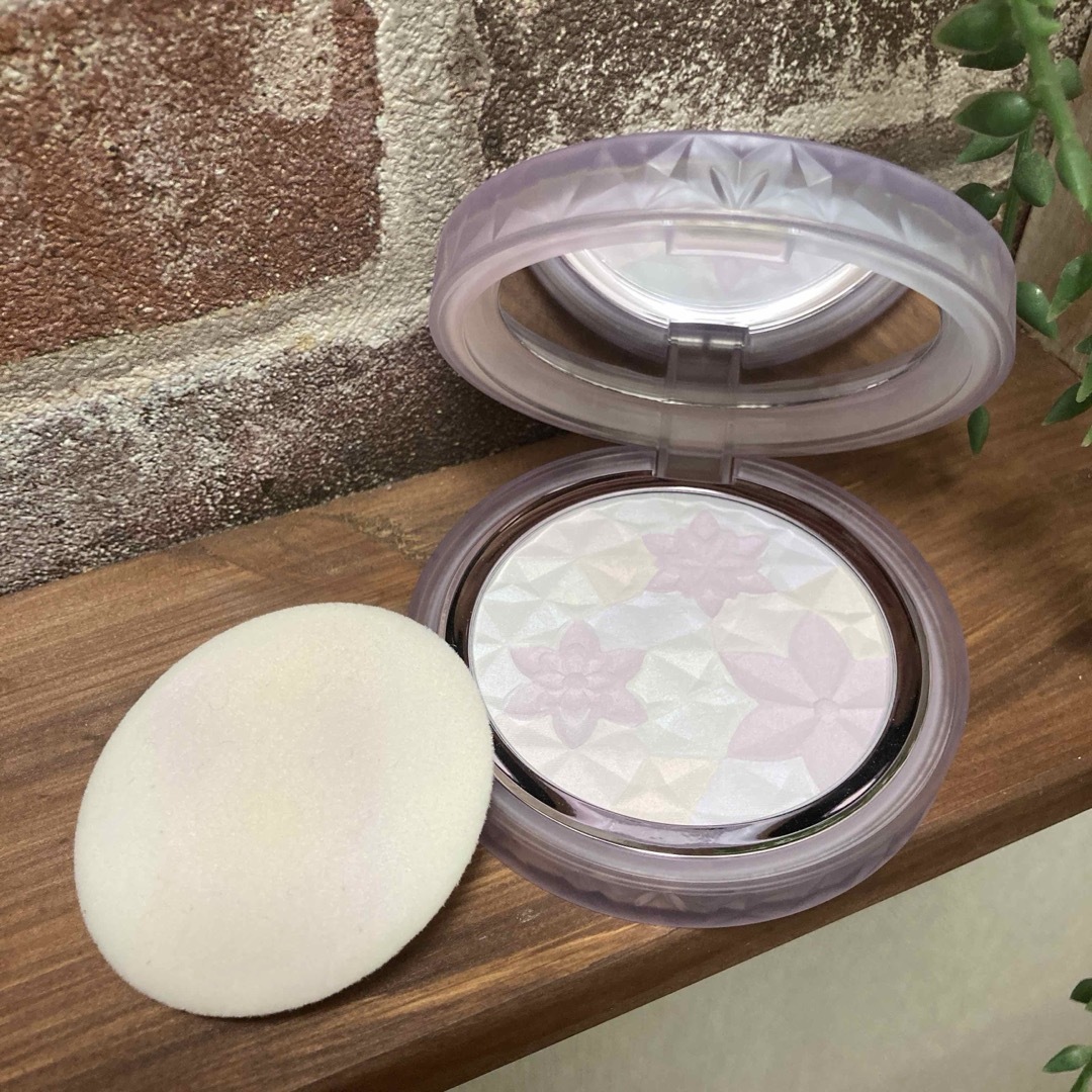 COSME DECORTE - ☆ 限定色 コスメデコルテAQ オーラ COSME DECORTE - ☆ 限定色 コスメデコルテAQ オーラ