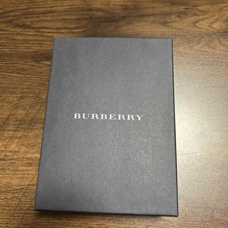 BURBERRY(ショップ袋)のフリマアイテム一覧 BURBERRY(ショップ袋)のフリマアイテム一覧