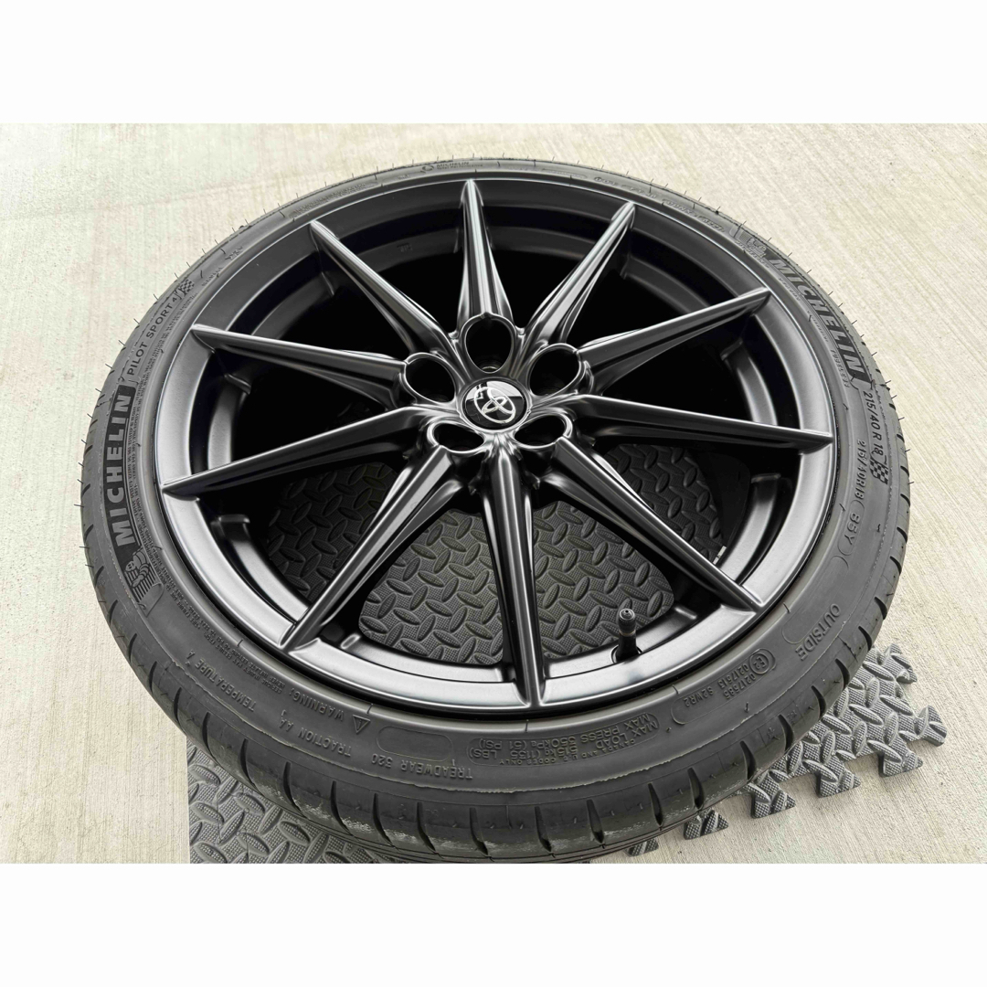 MICHELIN - 【GR86_RZ純正】タイヤ&ホイール/4本セット/溝あり MICHELIN - 【GR86_RZ純正】タイヤ&ホイール/4本セット/溝あり