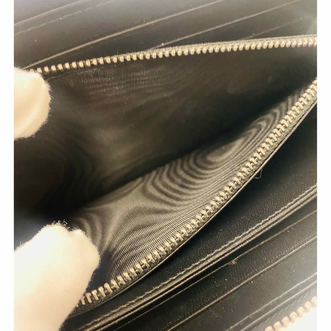 PRADA - 極美品 プラダ 長財布 レザー ラウンドファスナー PRADA - 極美品 プラダ 長財布 レザー ラウンドファスナー