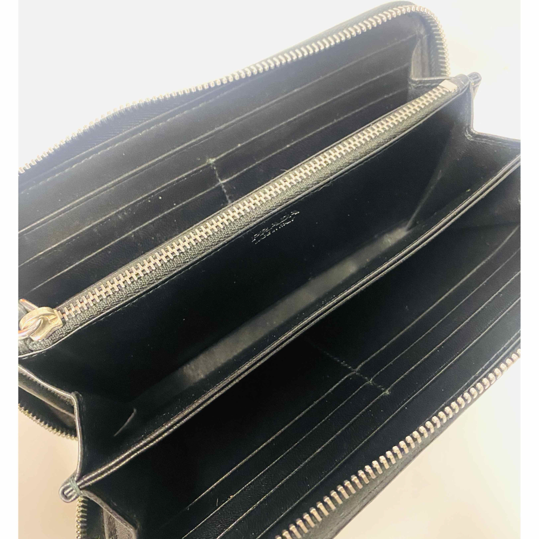 PRADA - 極美品 プラダ 長財布 レザー ラウンドファスナー PRADA - 極美品 プラダ 長財布 レザー ラウンドファスナー