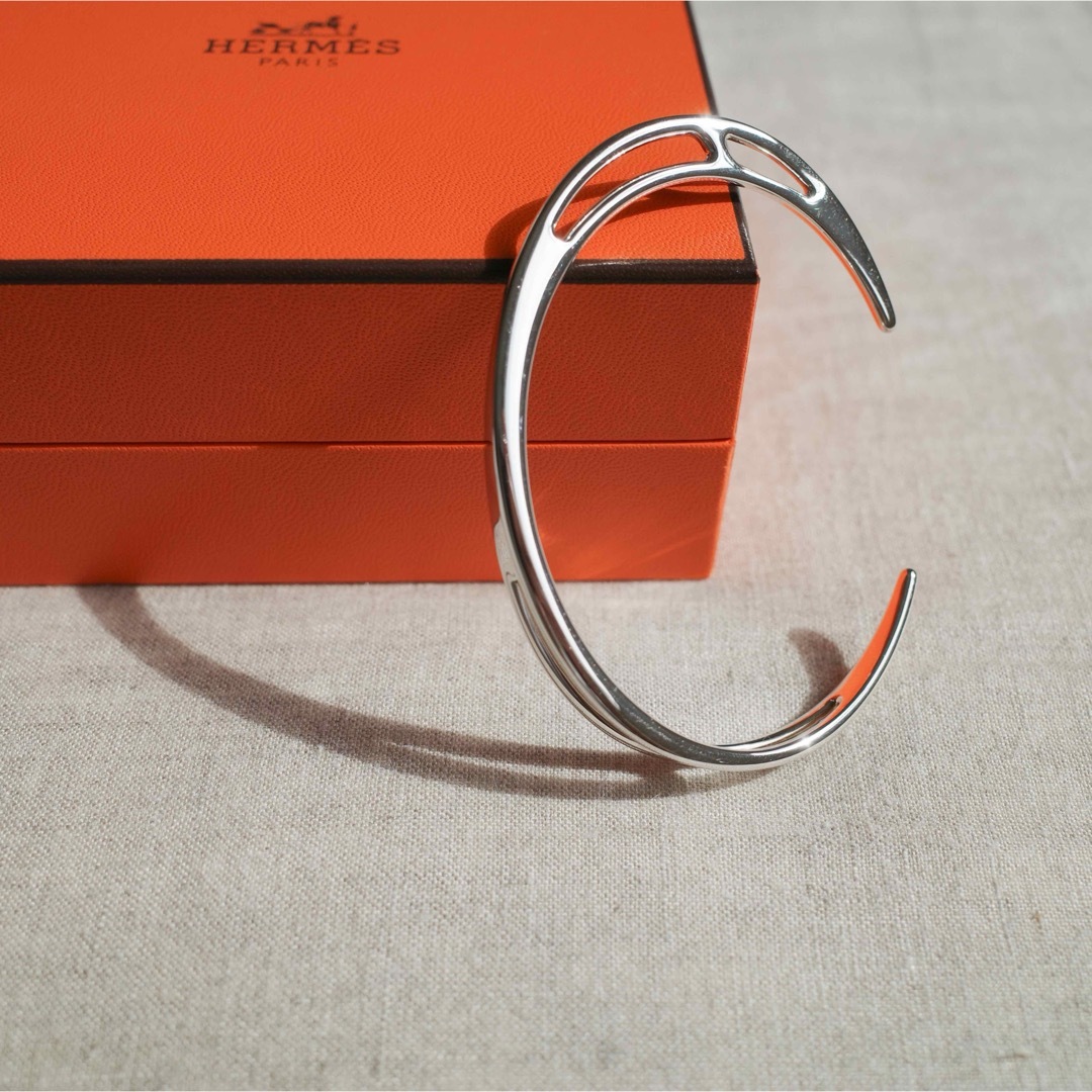 HERMES - HERMES シェーヌダンクル パンク カフ ブレスレット HERMES - HERMES シェーヌダンクル パンク カフ ブレスレット