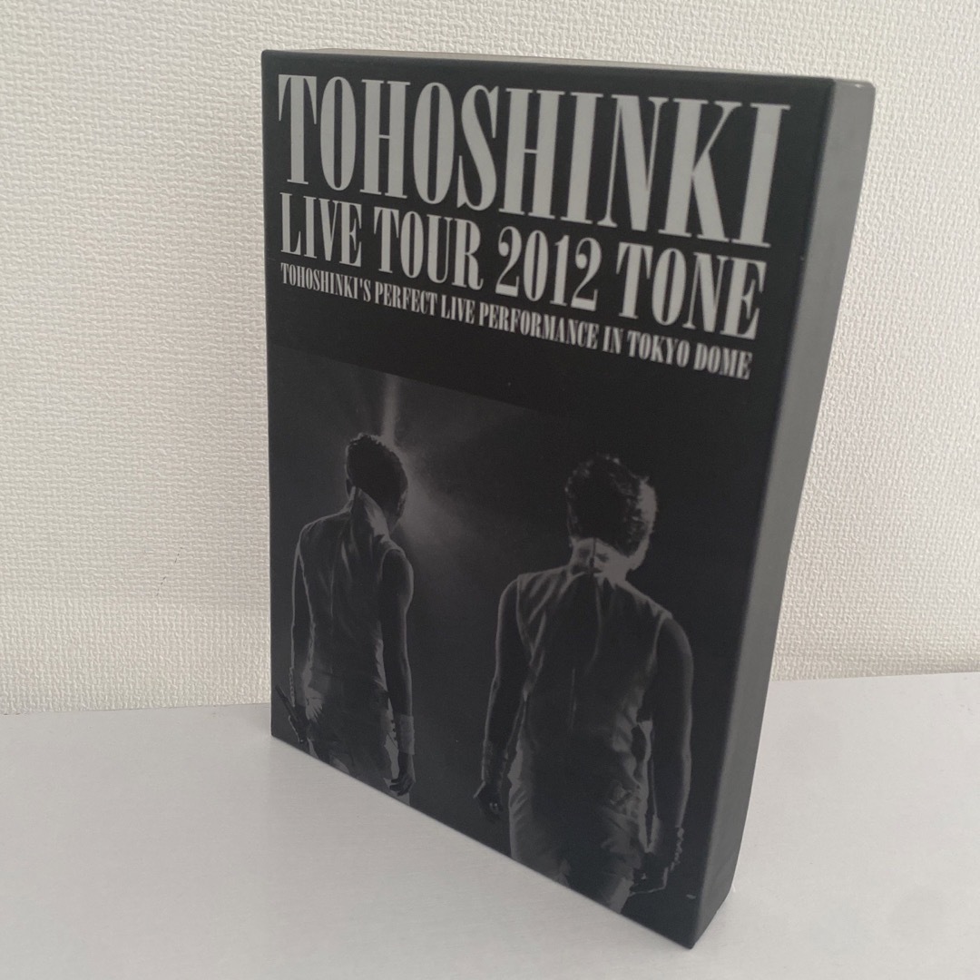 東方神起(トウホウシンキ)の【初回受注限定生産】東方神起 LIVETOUR2012～TONE～ DVD3枚組 エンタメ/ホビーのDVD/ブルーレイ(ミュージック)の商品写真