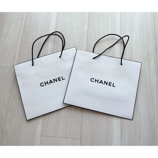 CHANEL - シャネル パリ本店限定 レア 紙袋の通販 by a CHANEL - シャネル パリ本店限定 レア 紙袋の通販 by a