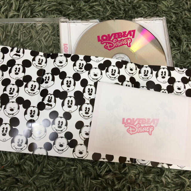 Disney(ディズニー)のLOVE BEAT disney CD Ｑ indivi エンタメ/ホビーのCD(ポップス/ロック(洋楽))の商品写真