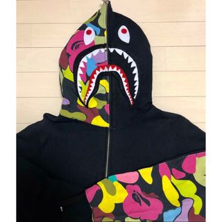 A BATHING APE(パーカー)のフリマアイテム一覧 A BATHING APE(パーカー)のフリマアイテム一覧