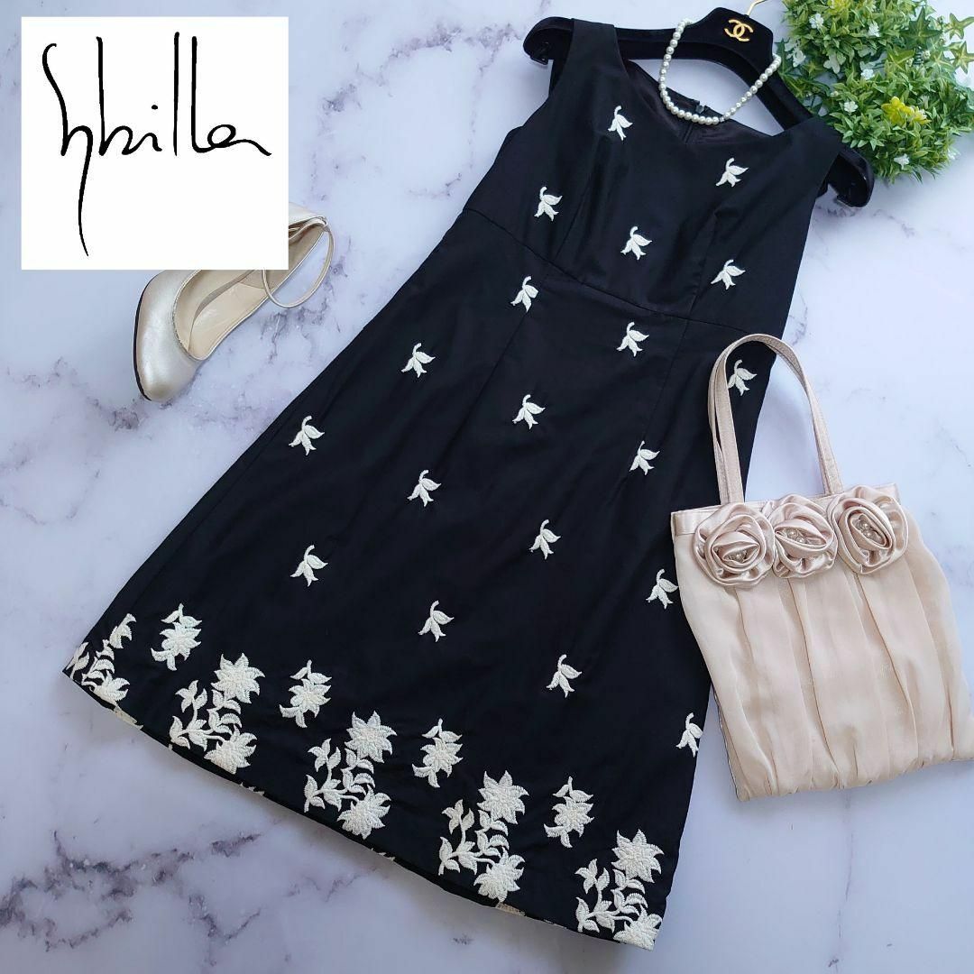 Sybilla - シビラ ドレス 総刺繍 花柄 フレアワンピース 膝丈 Sybilla - シビラ ドレス 総刺繍 花柄 フレアワンピース 膝丈