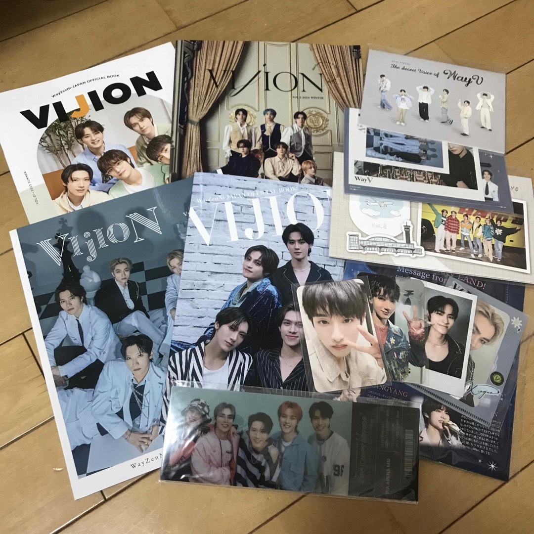 NCT(エヌシーティー)のWayV 威神 会報 エンタメ/ホビーのタレントグッズ(アイドルグッズ)の商品写真