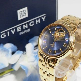 GIVENCHY(時計 ・ ゴールド/金色系)のフリマアイテム一覧 GIVENCHY(時計 ・ ゴールド/金色系)のフリマアイテム一覧