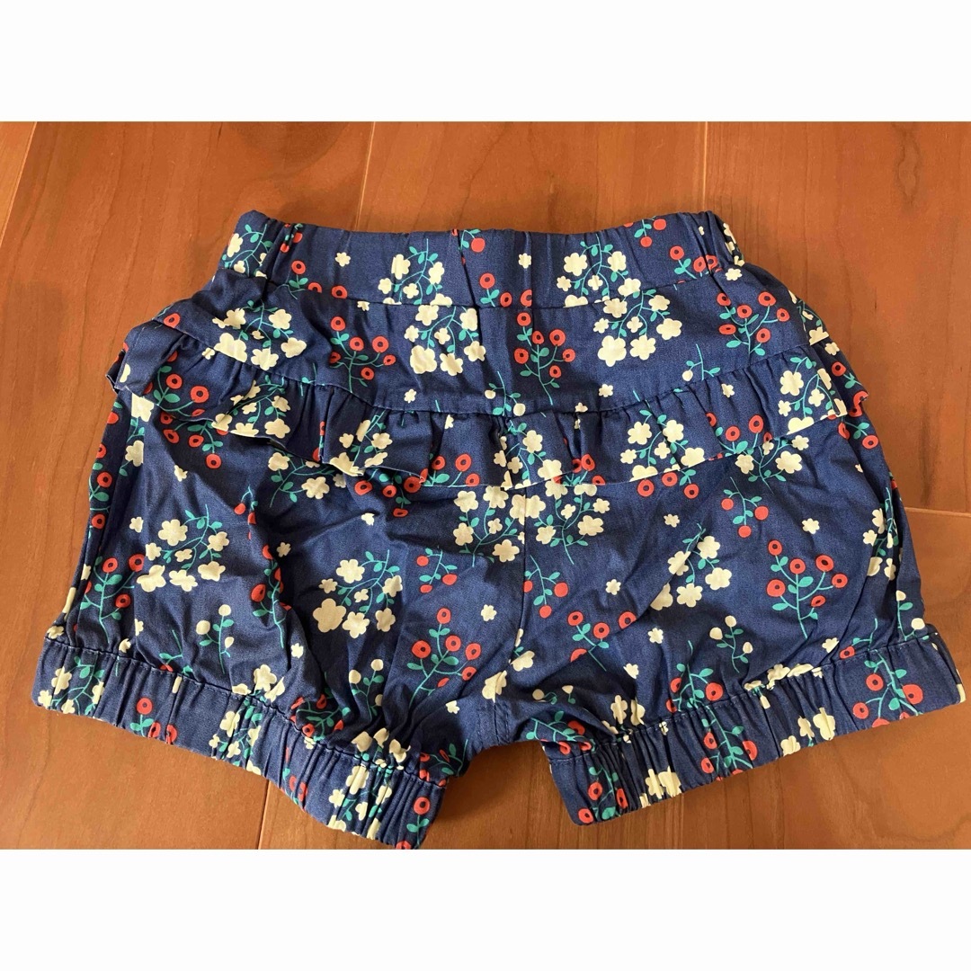 85サイズ 紺色 花柄 ショートパンツ の通販 by こぐま's shop 85サイズ 紺色 花柄 ショートパンツ の通販 by こぐま's shop