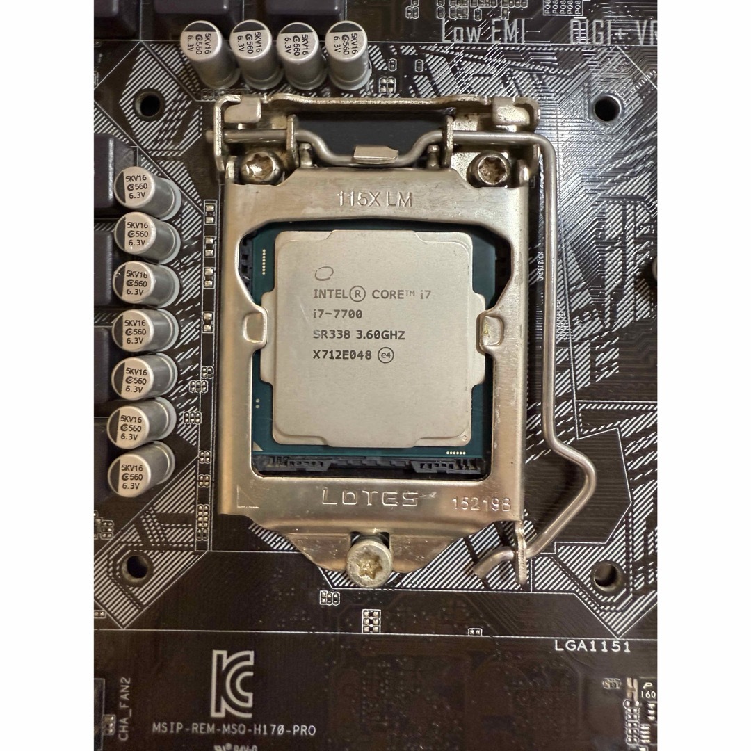 Corei7-7700 & GTX 1050Ti & PCパーツ他 (ジャンク)の通販 by Corei7-7700 & GTX 1050Ti & PCパーツ他 (ジャンク)の通販 by