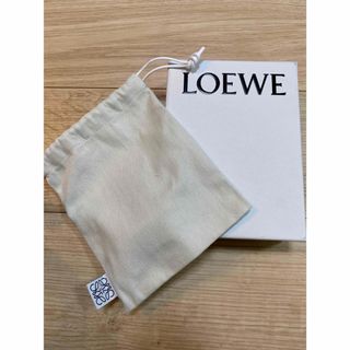 LOEWE(ショップ袋)のフリマアイテム一覧 LOEWE(ショップ袋)のフリマアイテム一覧