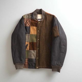 Karl Helmut(スタジャン)のフリマアイテム一覧 Karl Helmut(スタジャン)のフリマアイテム一覧