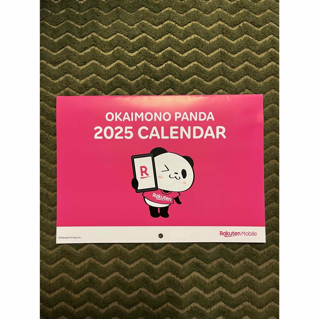 Rakuten(ラクテン)の楽天モバイル　壁掛けカレンダー　2025年 インテリア/住まい/日用品の文房具(カレンダー/スケジュール)の商品写真