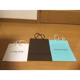 LOUIS VUITTON - ルイヴィトン□2023 クリスマス限定 箱 LOUIS VUITTON - ルイヴィトン□2023 クリスマス限定 箱