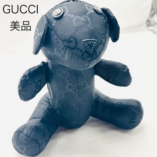 GUCCI - 美品✨ GUCCI ソーホー トートバッグ フリンジ ブラック GUCCI - 美品✨ GUCCI ソーホー トートバッグ フリンジ ブラック