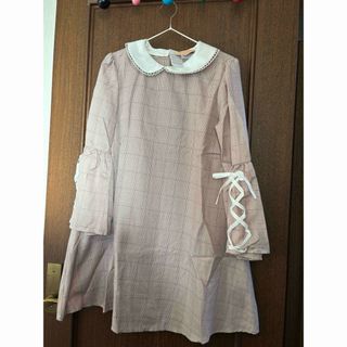 LIZ LISA - 【新品】 lizilsa ストロベリーボンボン柄ワンピース LIZ LISA - 【新品】 lizilsa ストロベリーボンボン柄ワンピース
