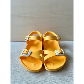 BIRKENSTOCK(イエロー/黄色系)のフリマアイテム一覧 BIRKENSTOCK(イエロー/黄色系)のフリマアイテム一覧