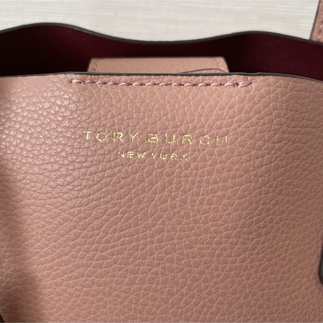 Tory Burch - TORY BURCH ペリー コンパートメント 2wayトート Tory Burch - TORY BURCH ペリー コンパートメント 2wayトート
