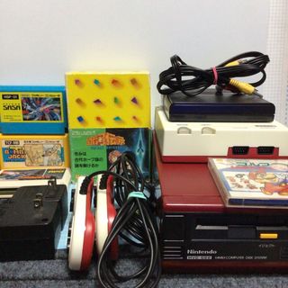 ファミリーコンピュータ(家庭用ゲーム機本体)のフリマアイテム一覧 ファミリーコンピュータ(家庭用ゲーム機本体)のフリマアイテム一覧