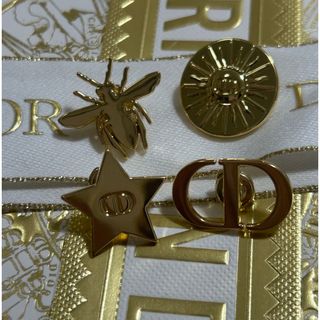 Dior(ブローチ/コサージュ)のフリマアイテム一覧 Dior(ブローチ/コサージュ)のフリマアイテム一覧