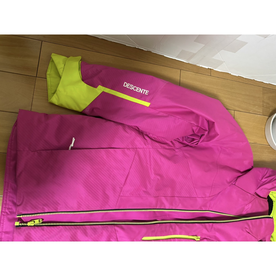 DESCENTE(デサント)の【特別価格】DESCENTE デサント　スキーウェア　レディース　Sサイズ スポーツ/アウトドアのスキー(ウエア)の商品写真