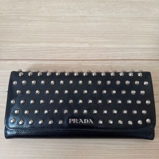 PRADA - プラダ 長財布 Wフラップ サフィアーノ 三角ロゴ 黒 PRADA - プラダ 長財布 Wフラップ サフィアーノ 三角ロゴ 黒