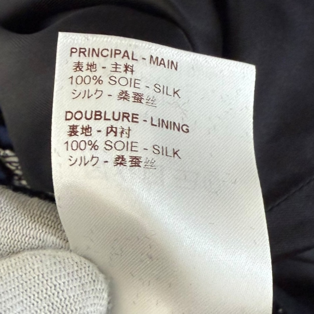 LOUIS VUITTON - 美品 LOUIS VUITTON ルイヴィトン シルク100 LOUIS VUITTON - 美品 LOUIS VUITTON ルイヴィトン シルク100