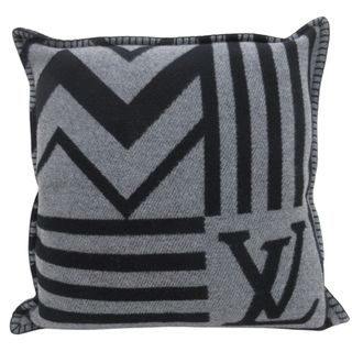 LOUIS VUITTON(クッション)のフリマアイテム一覧 LOUIS VUITTON(クッション)のフリマアイテム一覧