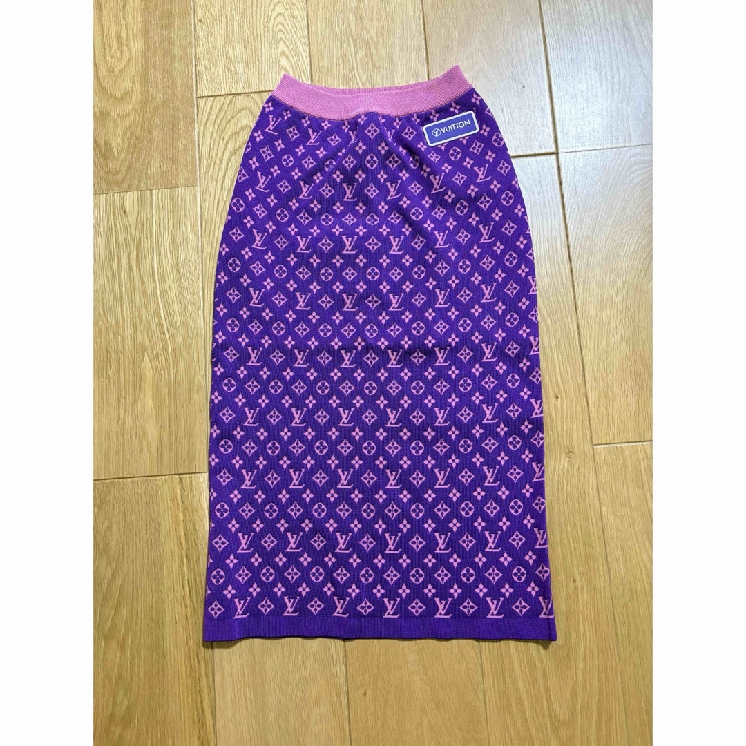 LOUIS VUITTON - Vuitton silk ニットスカートXS purple 未使用 LOUIS VUITTON - Vuitton silk ニットスカートXS purple 未使用