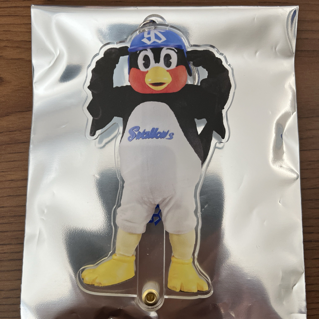 ヤクルトスワローズ つば九郎フォトプロップス スポーツ/アウトドアの野球(応援グッズ)の商品写真