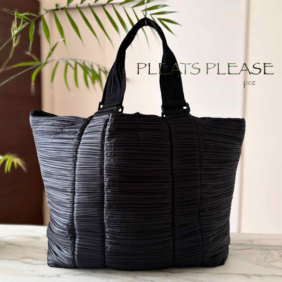 PLEATS PLEASE ISSEY MIYAKE - 新品同様 PLEATS PLEASEイッセイ PLEATS PLEASE ISSEY MIYAKE - 新品同様 PLEATS PLEASEイッセイ