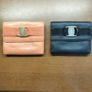 FERRAGAMO - Salvatore Ferragamo 二つ折り財布 レザー イエロー FERRAGAMO - Salvatore Ferragamo 二つ折り財布 レザー イエロー