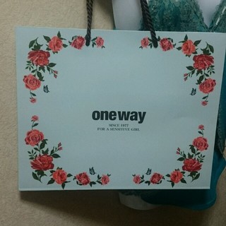 ワンウェイ(one*way)のone way 限定ショッパー(水色)(ショップ袋)